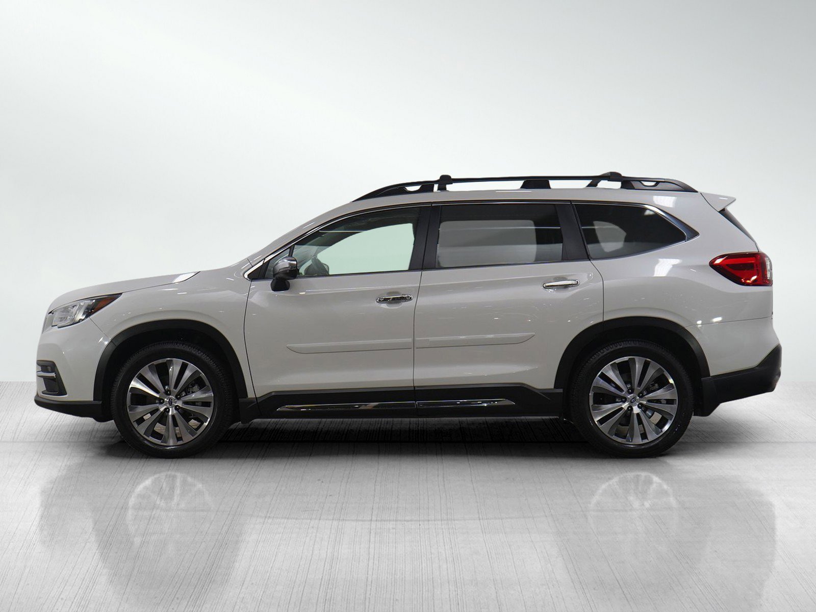Used 2020 Subaru Ascent Touring w/ Popular Package #3 image 2