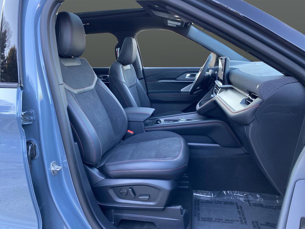 New 2026 Ford Explorer ST w/ Sun And Sound Package image 40