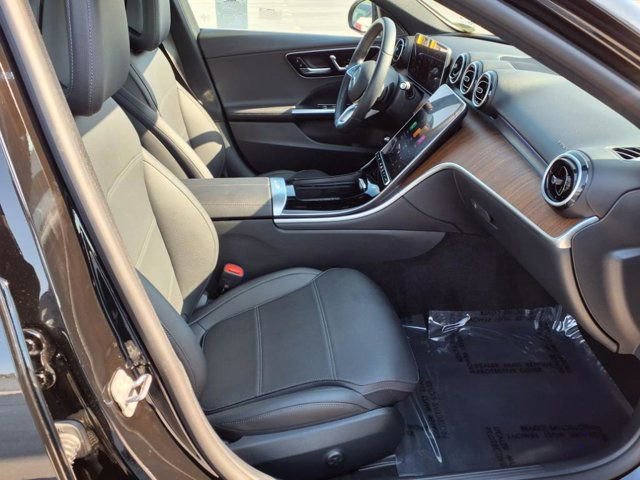 Certified 2025 Mercedes-Benz C 300 4MATIC Sedan image 16