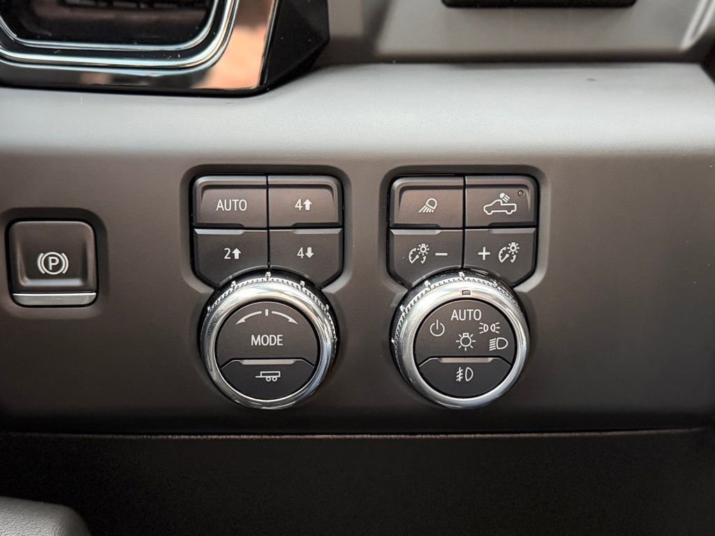 Used 2026 GMC Sierra 1500 AT4X image 24