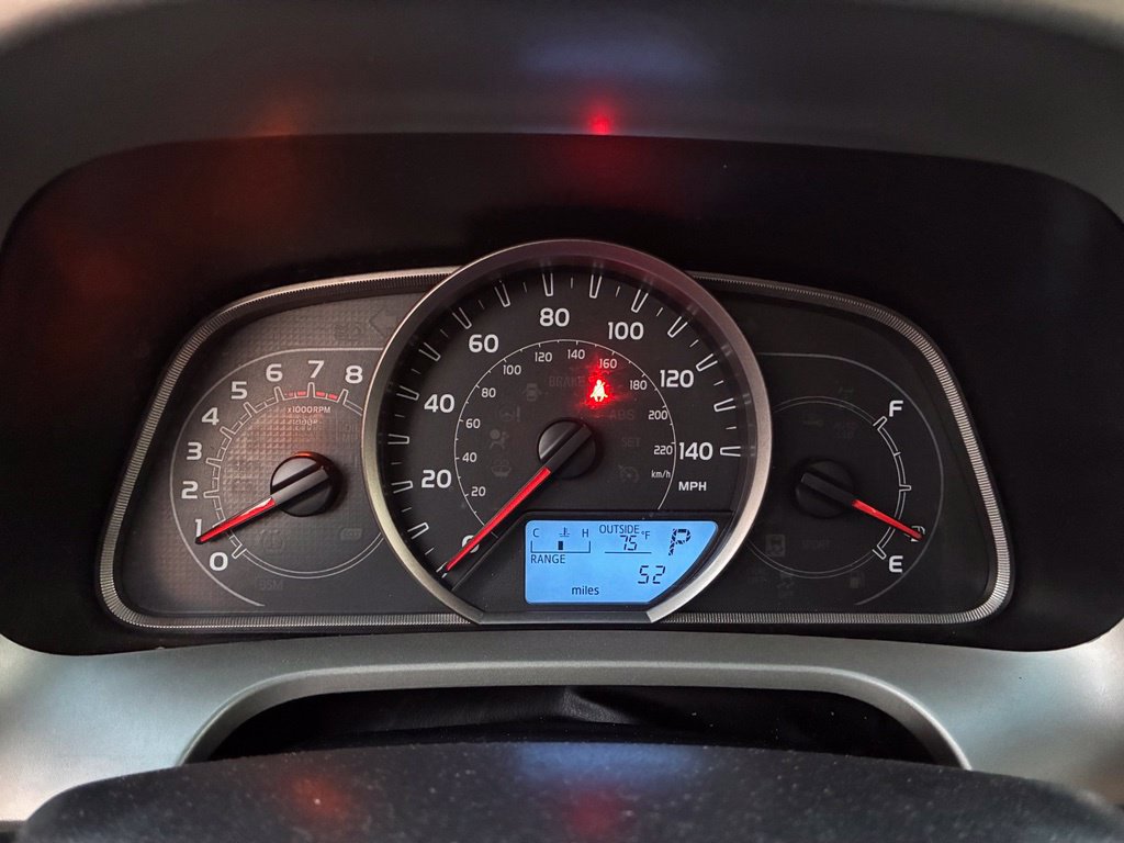 Used 2014 Toyota RAV4 XLE AWD/4WD image 32