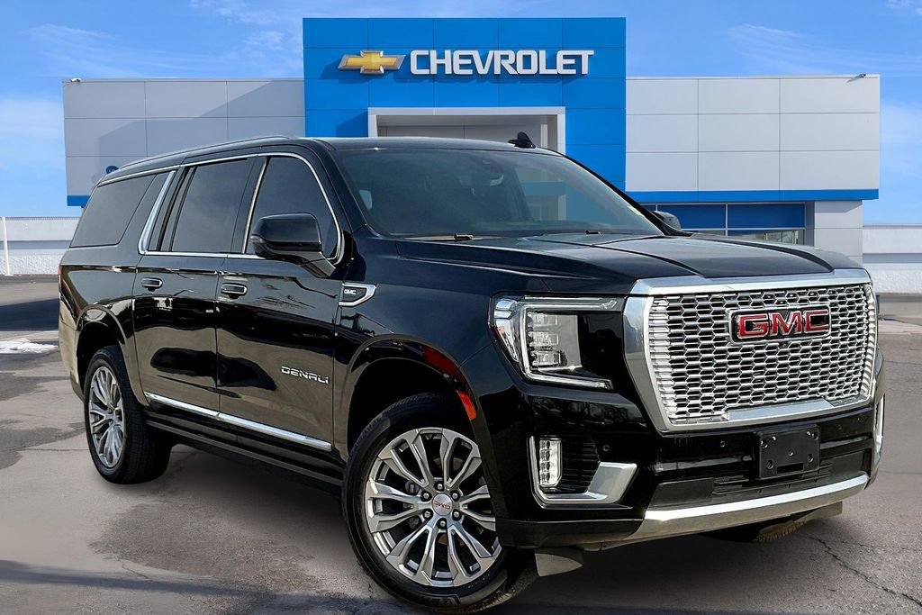 Used 2021 GMC Yukon XL Denali w/ Denali Ultimate Package image 11