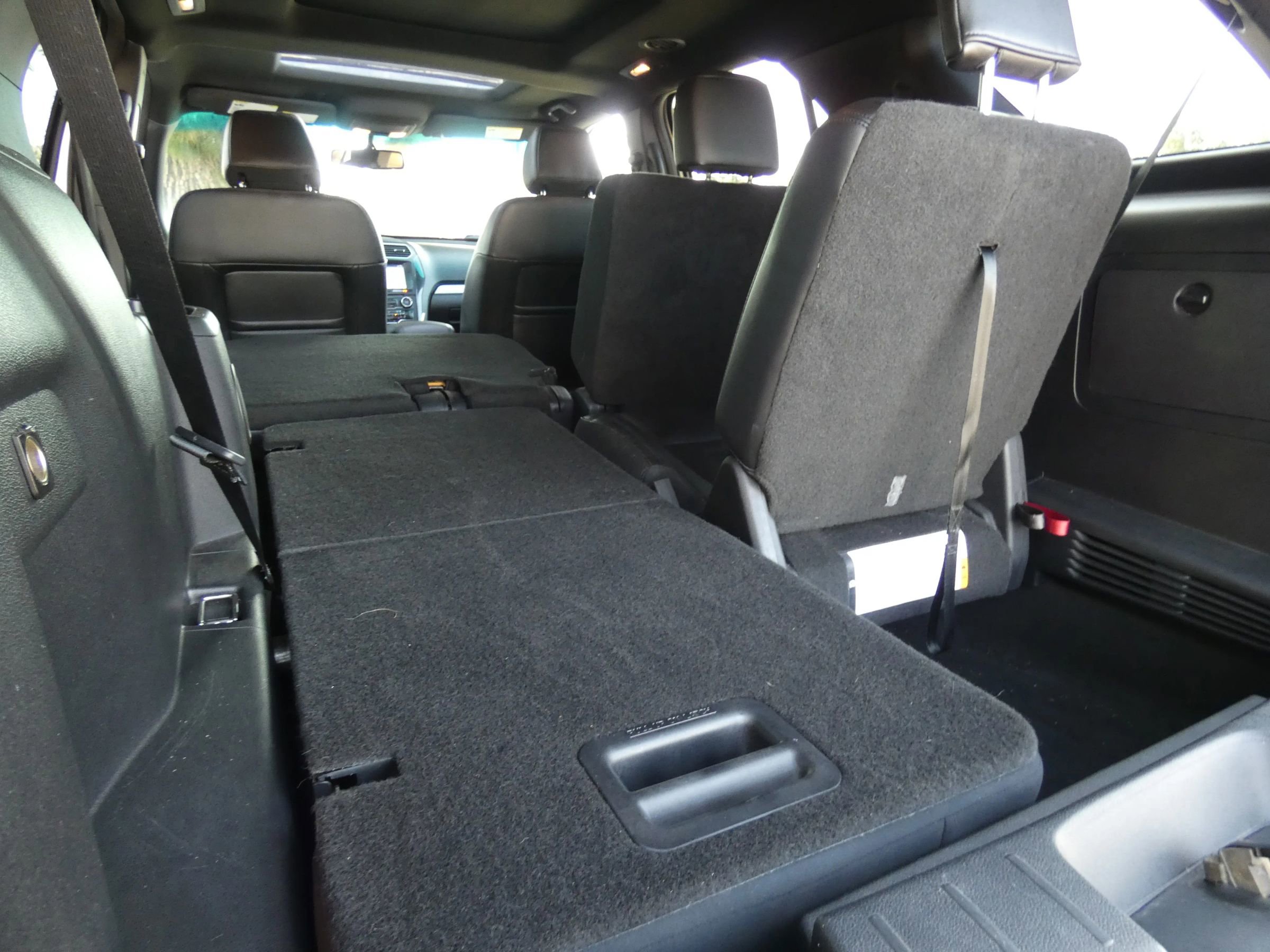 Used 2017 Ford Explorer XLT w/ Equipment Group 202A image 68