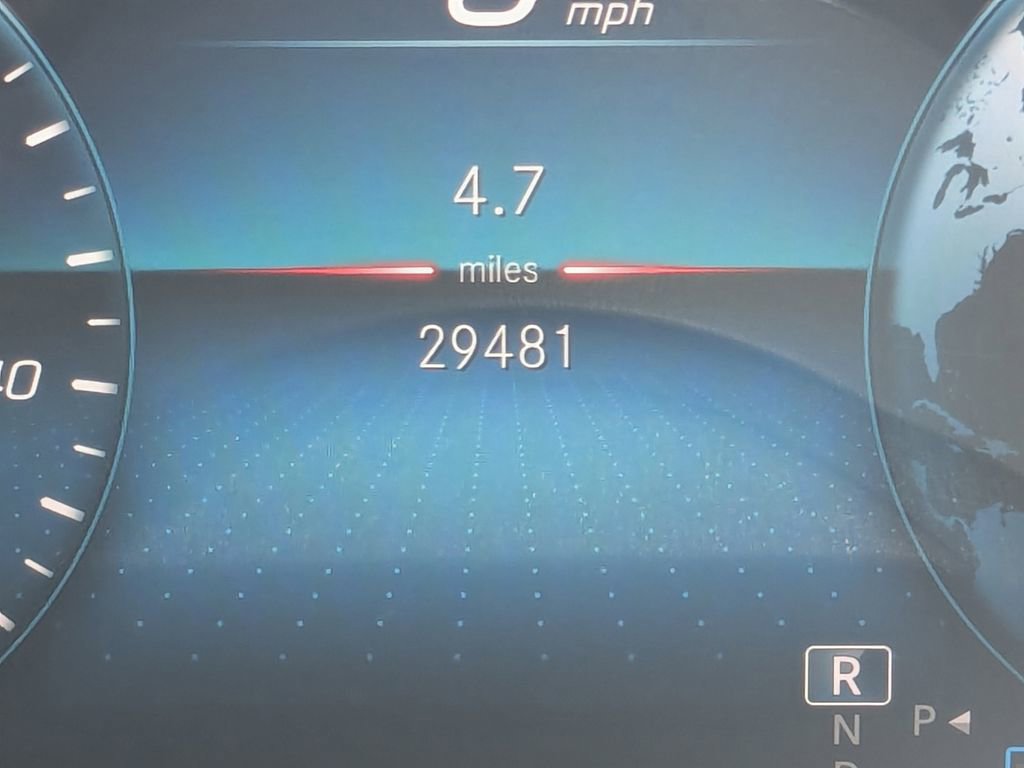 Certified 2022 Mercedes-Benz GLA 250 w/ Premium Package Lite image 12