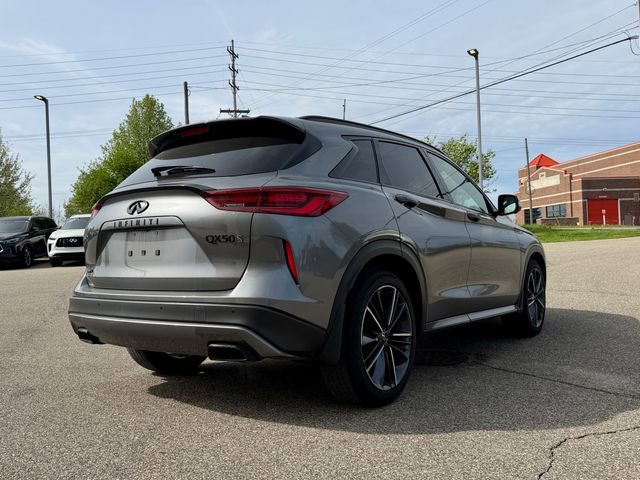 Used 2023 INFINITI QX50 Sport AWD/4WD image 4