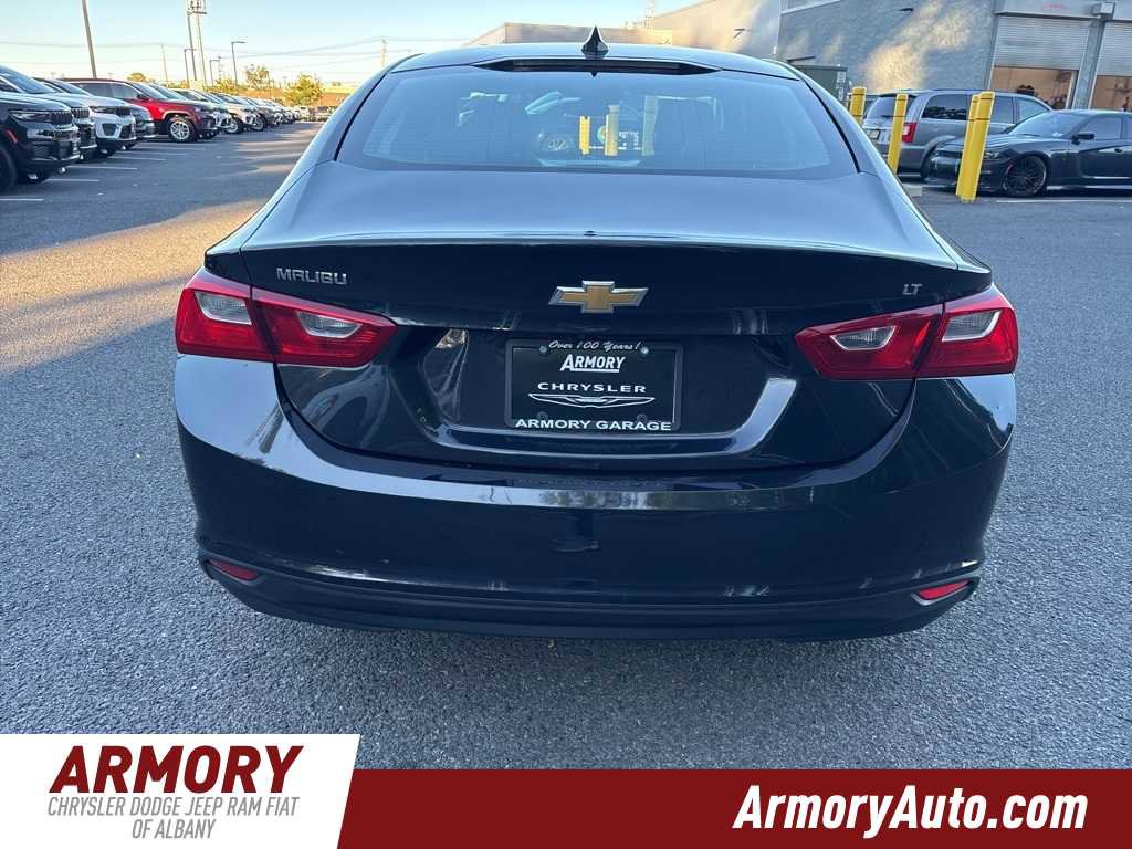 Used 2023 Chevrolet Malibu LT image 5