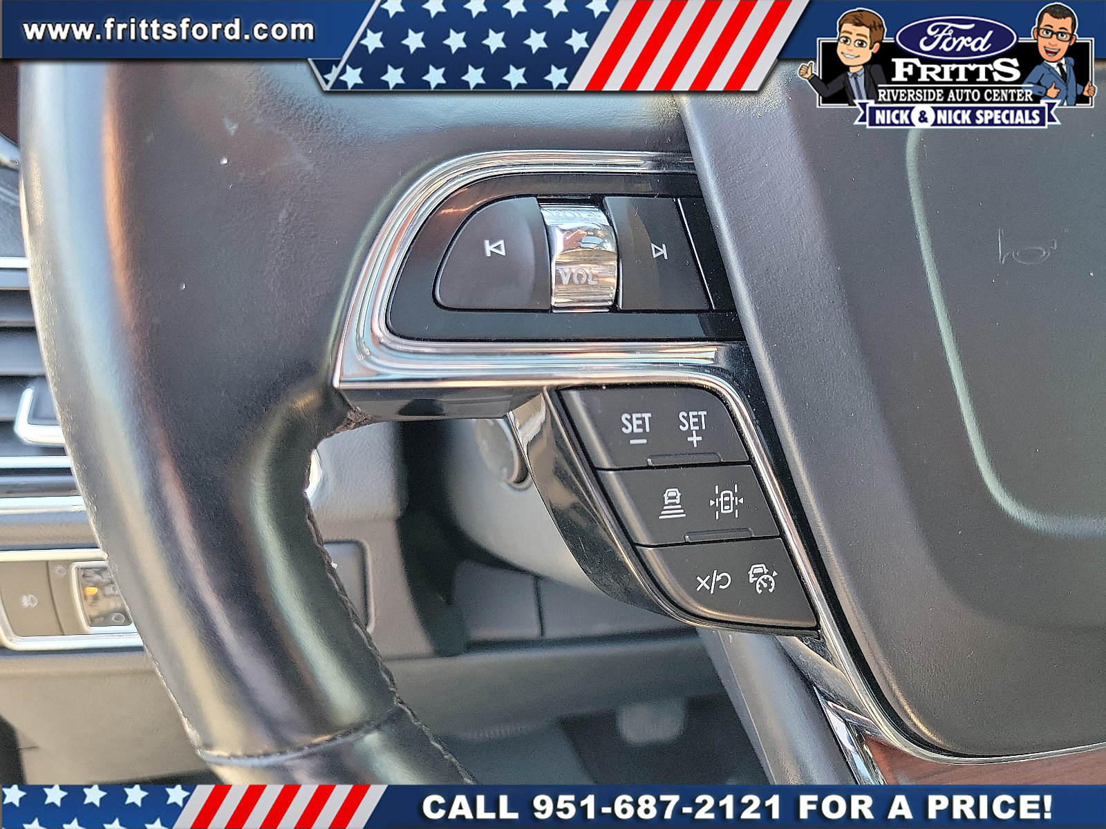 Used 2023 Lincoln Navigator L Reserve RWD image 6