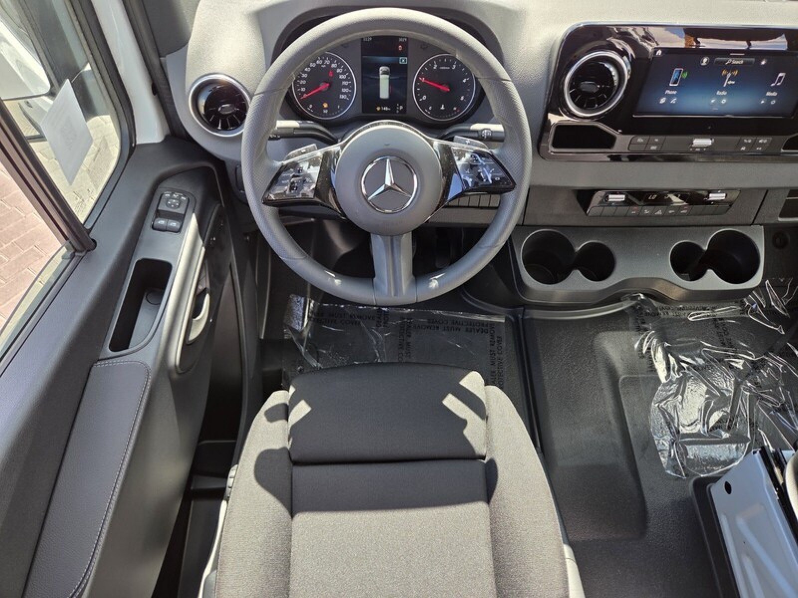 New 2026 Mercedes-Benz Sprinter 2500 image 19