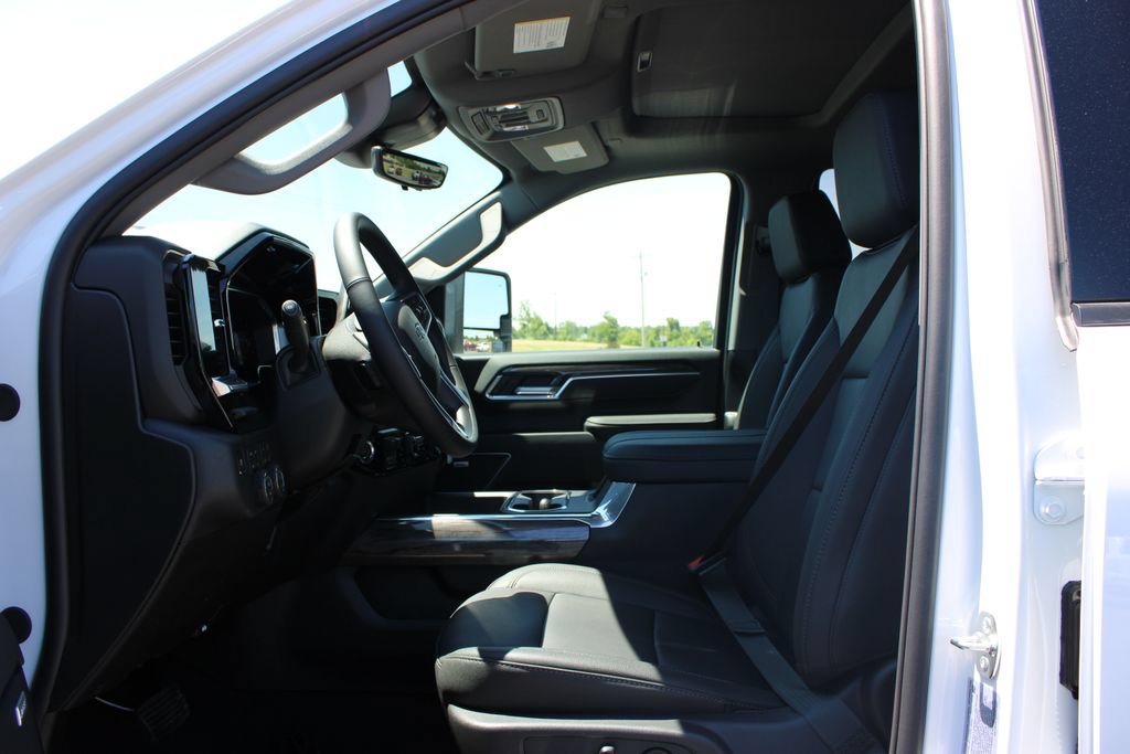New 2026 Chevrolet Silverado 2500 LTZ w/ LTZ Plus Package AWD/4WD image 26