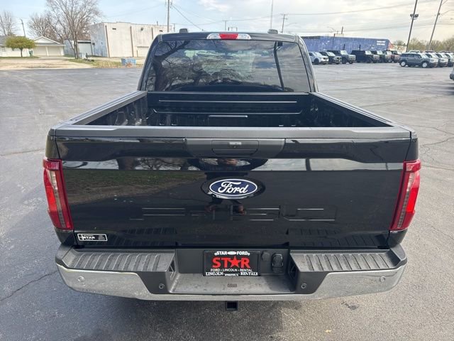 New 2026 Ford F150 XLT w/ XLT Chrome Appearance Package AWD/4WD image 4