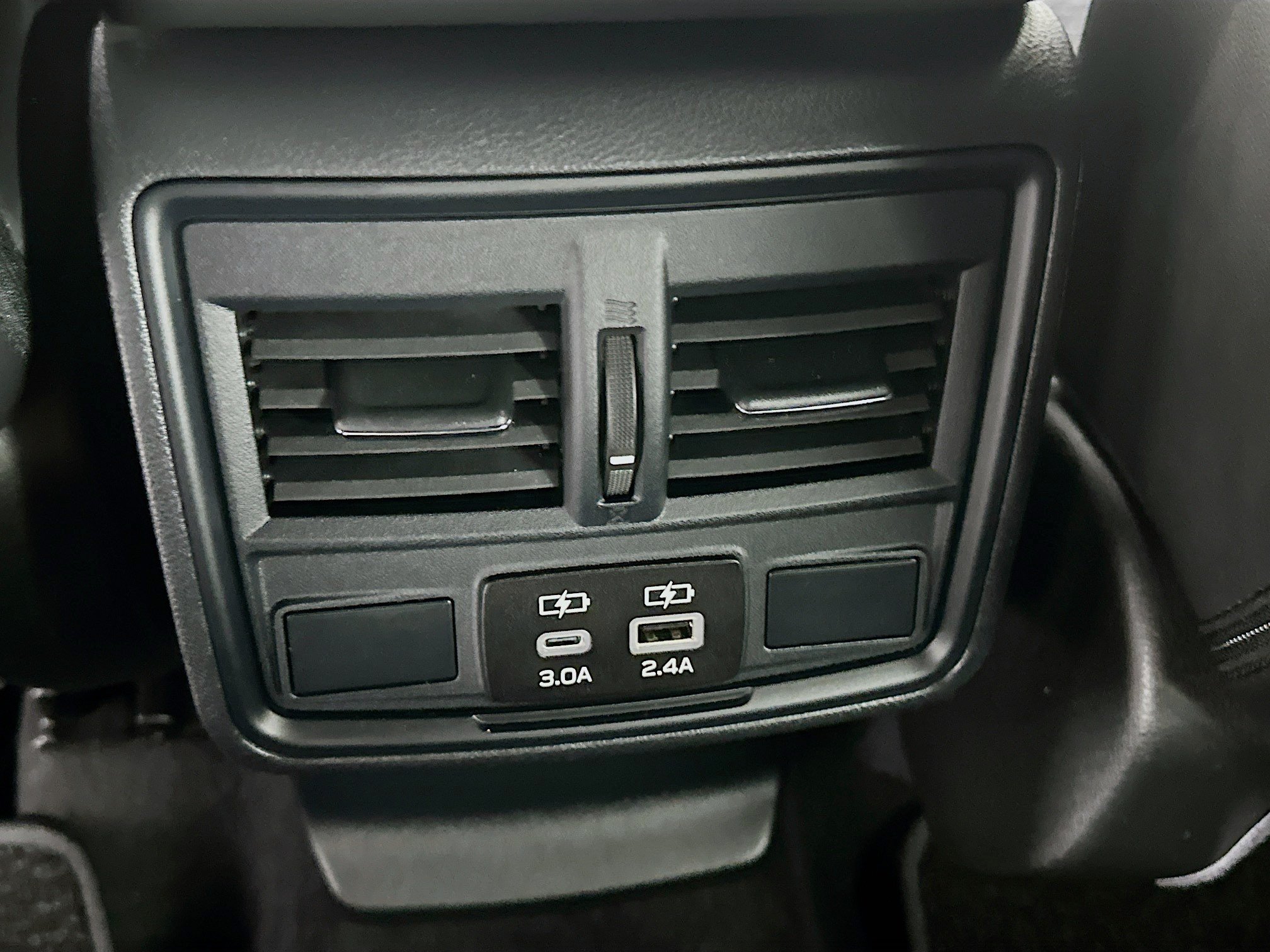 Used 2025 Subaru Forester Premium AWD/4WD image 26