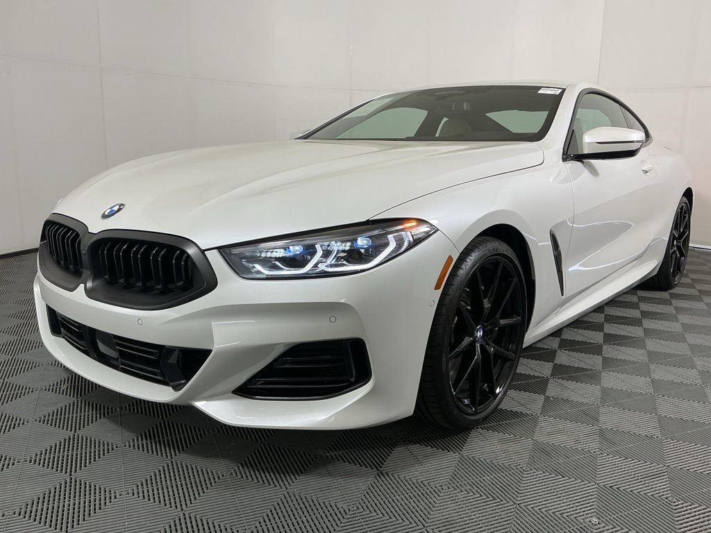 Certified 2026 BMW 840i xDrive Coupe AWD/4WD image 2