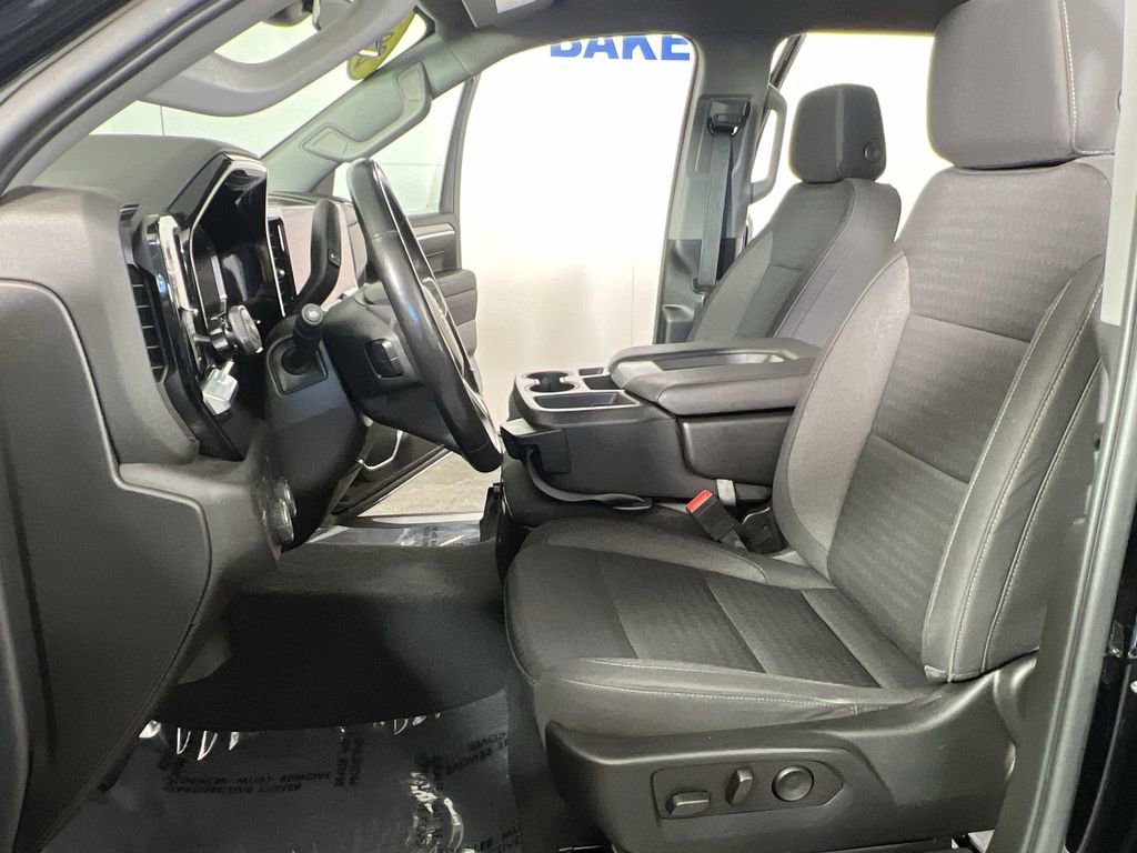 Certified 2022 Chevrolet Silverado 1500 LT AWD/4WD image 20
