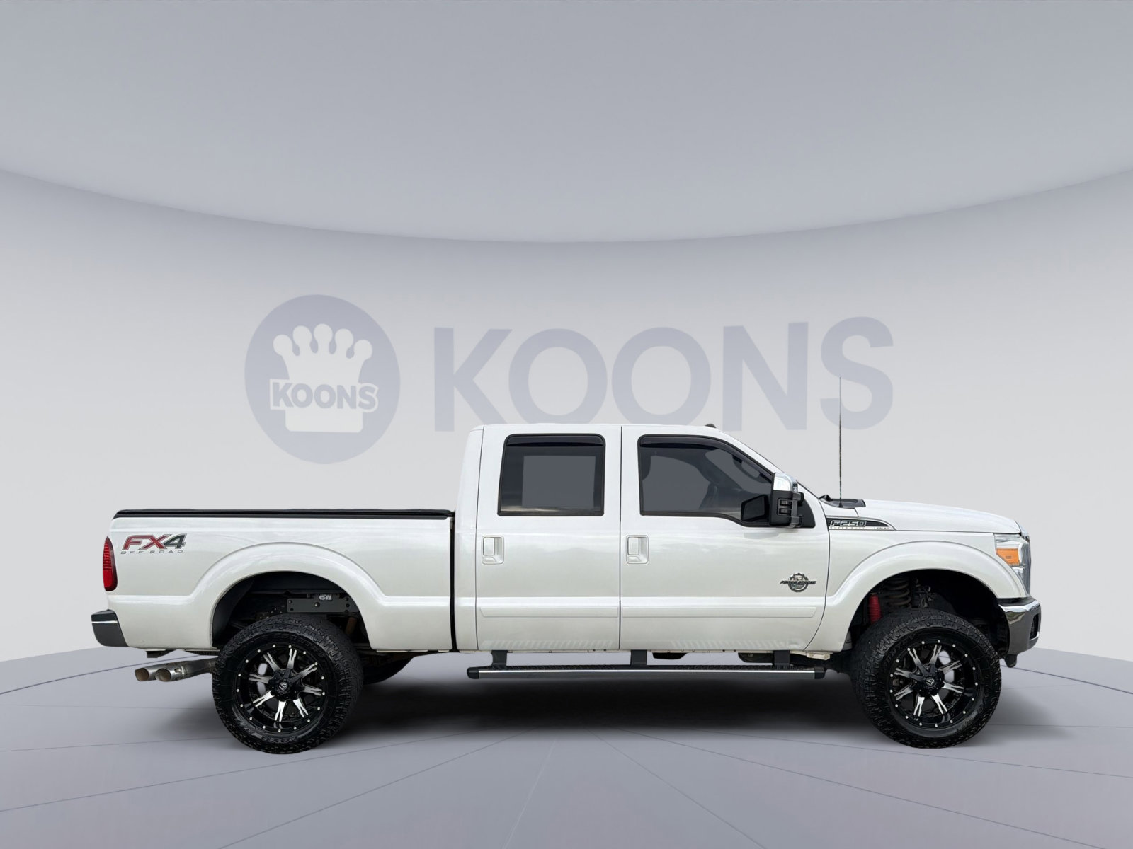 Used 2016 Ford F250 Lariat w/ Lariat Ultimate Package image 8