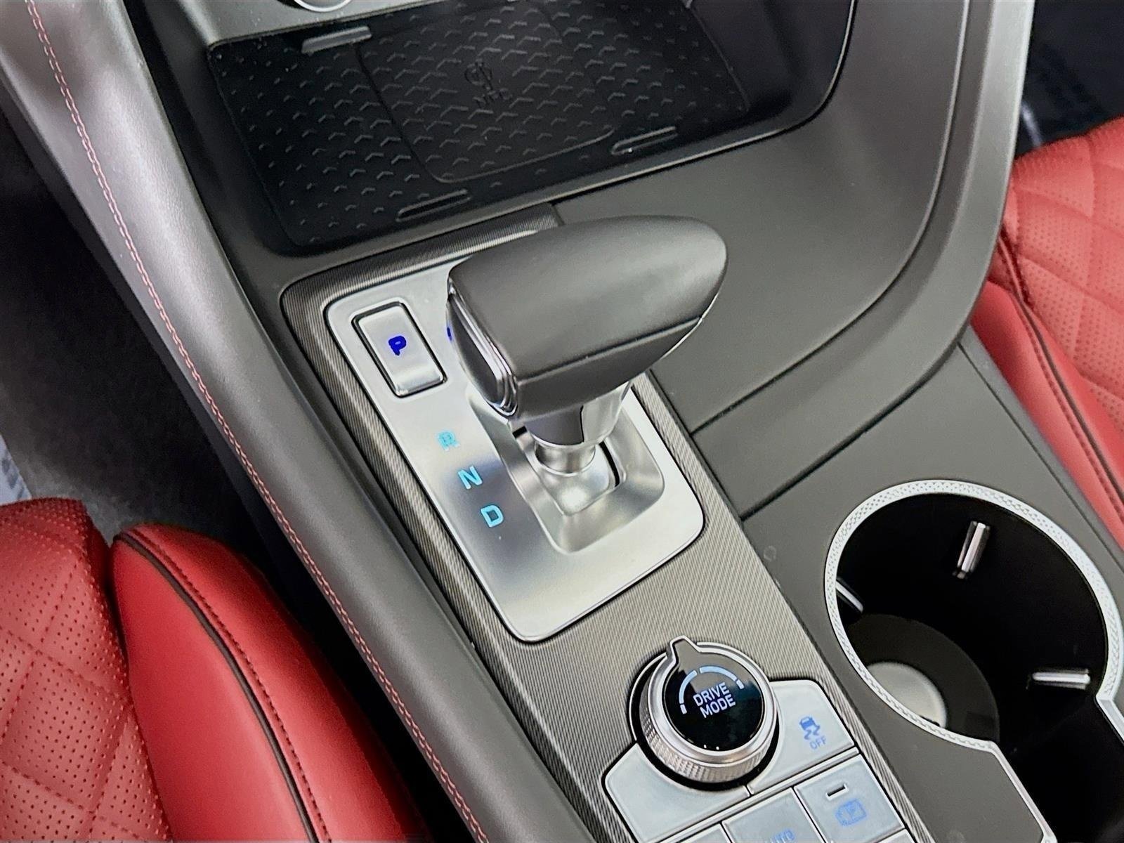 Certified 2025 Genesis G70 3.3T Advanced w/ Sport Prestige Package image 19