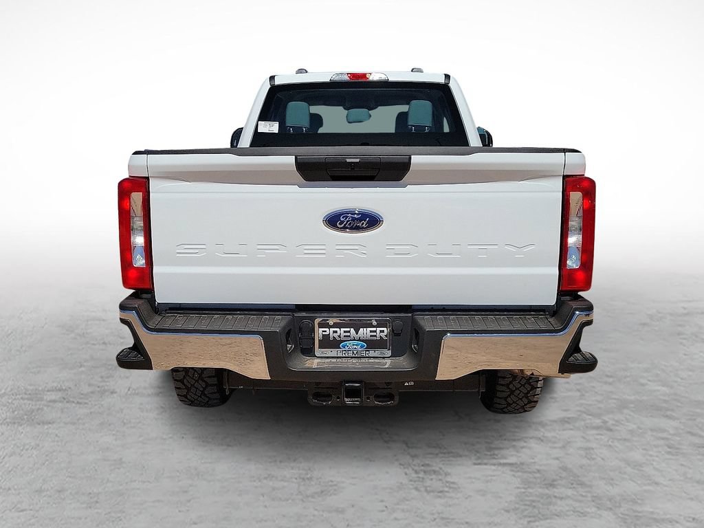 New 2026 Ford F250 XL w/ XL Off-Road Package AWD/4WD image 9