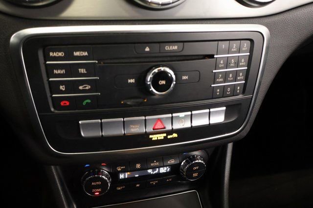 Used 2018 Mercedes-Benz CLA 250 image 19
