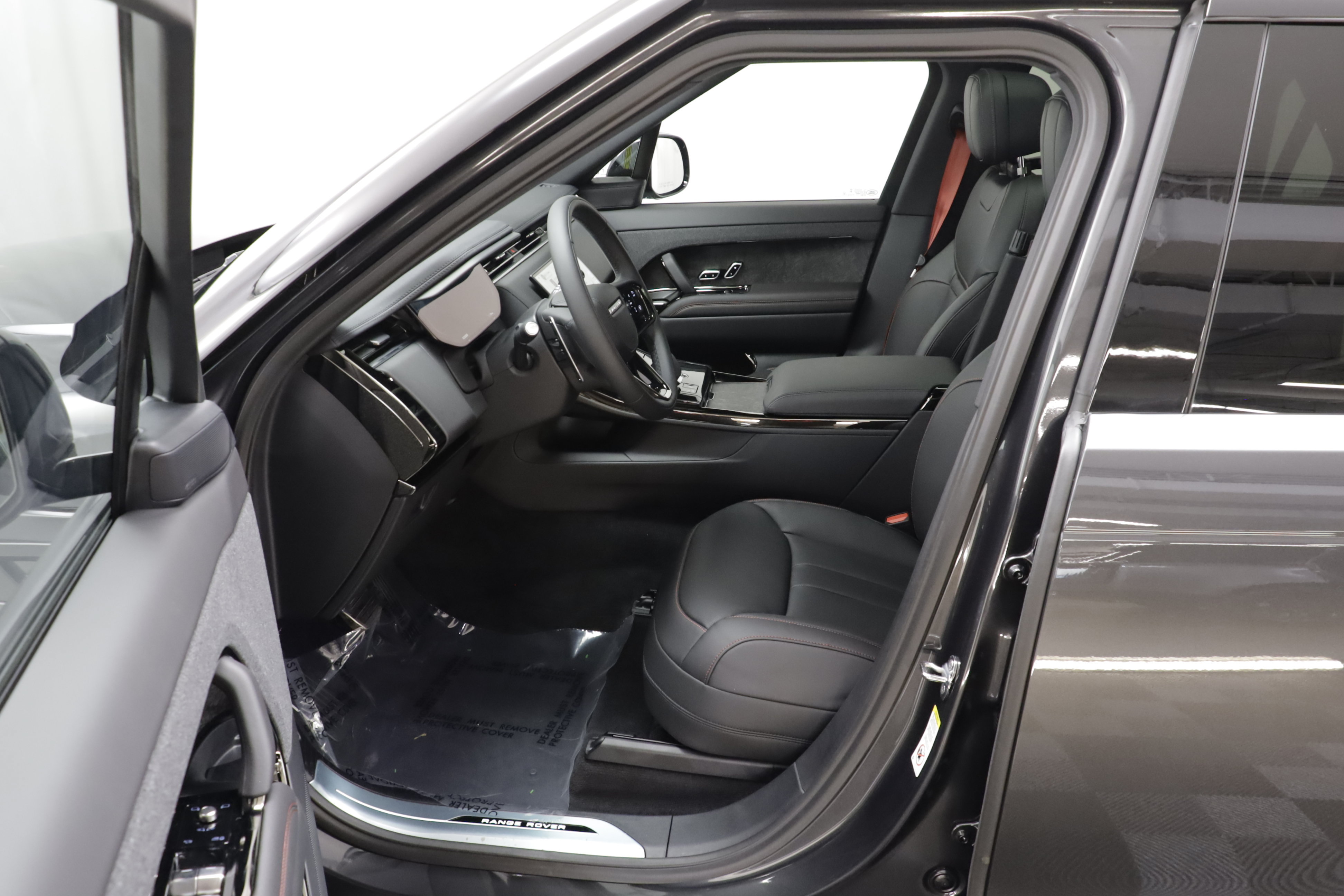 New 2027 Land Rover Range Rover Sport Dynamic SE AWD/4WD image 7
