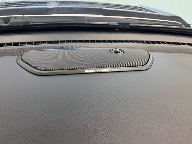 Used 2020 RAM 1500 Laramie AWD/4WD image 25