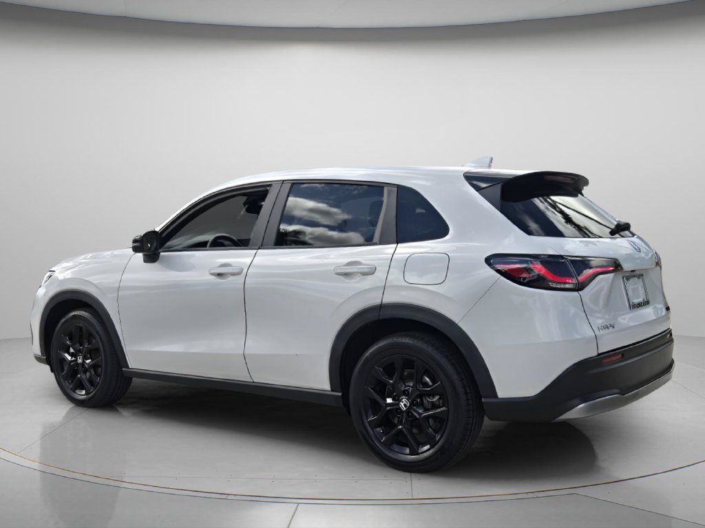Certified 2024 Honda HR-V Sport image 8