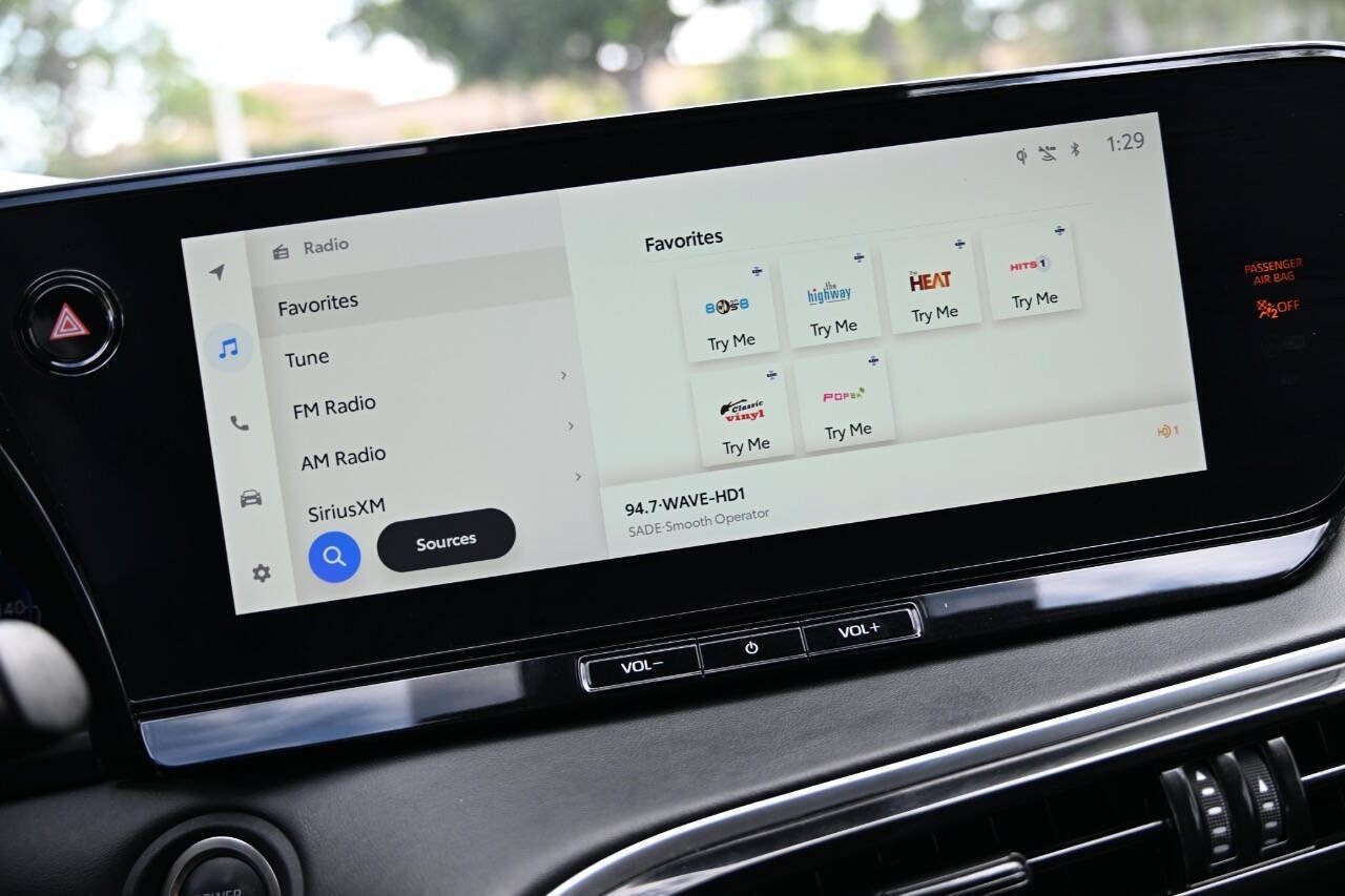 Used 2024 Toyota Mirai w/ Advanced Technology Package RWD image 27