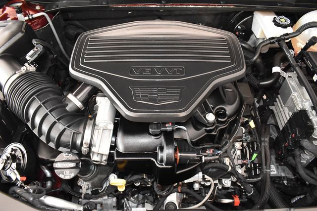 Used 2023 Cadillac XT5 Sportv w/ Technology Package image 3