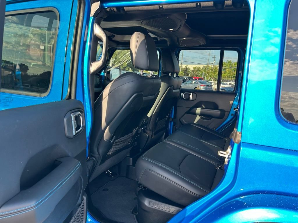 Used 2024 Jeep Wrangler Unlimited Rubicon 4xe AWD/4WD image 51