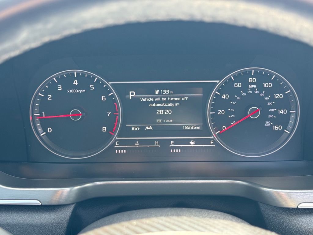 Certified 2022 Kia Sorento SX image 19