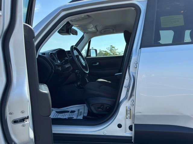 Used 2020 Jeep Renegade Altitude image 10