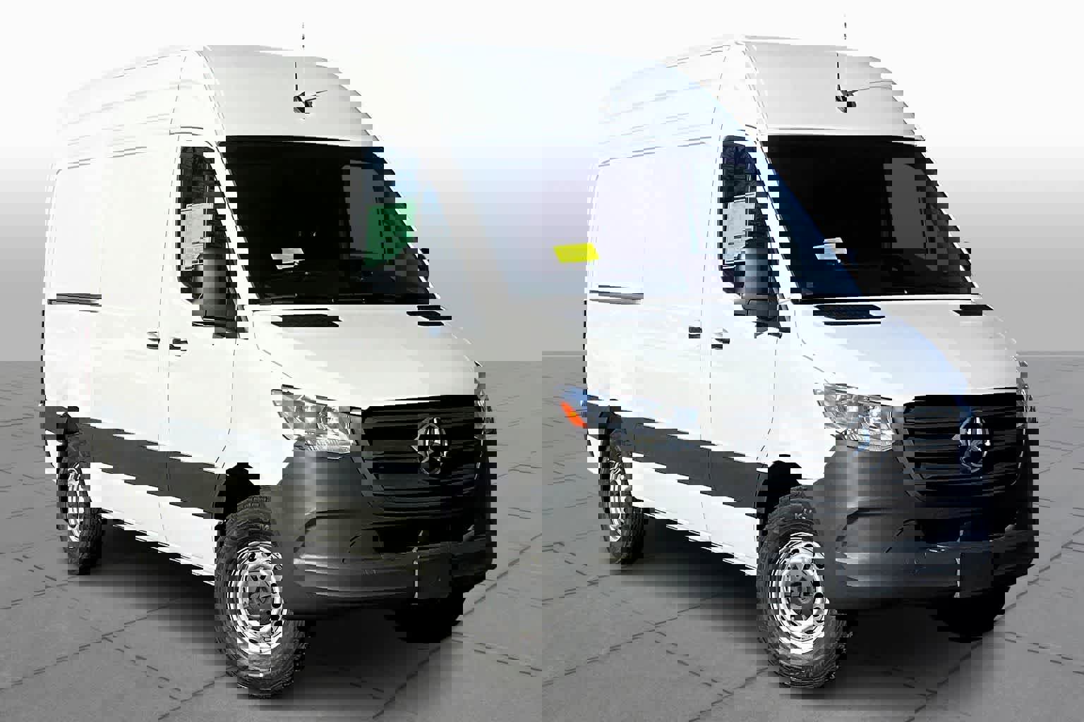 Used 2025 Mercedes-Benz Sprinter 2500 image 19