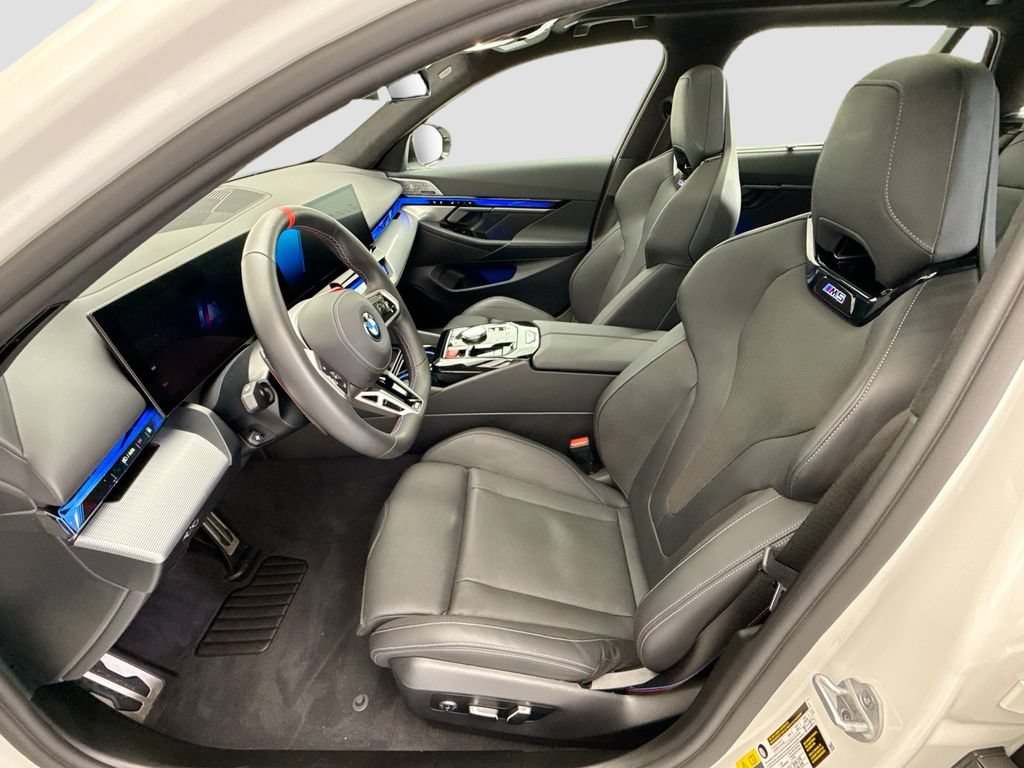 Used 2025 BMW M5 Touring AWD/4WD image 5
