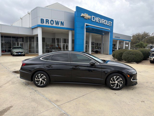 Used 2023 Hyundai Sonata Blue image 1