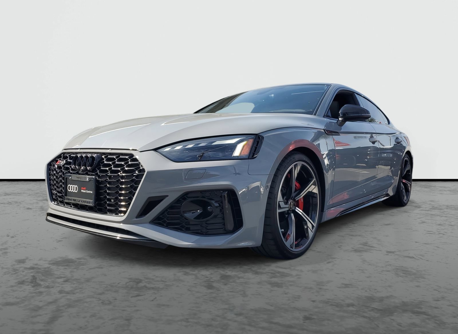 Used 2022 Audi RS 5 Sportback w/ Dynamic Package image 2