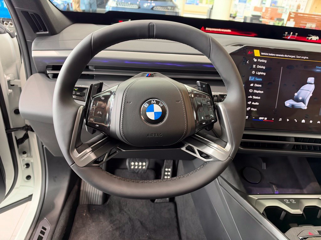 New 2027 BMW X5 xDrive40i w/ M Sport Professional Package AWD/4WD image 13