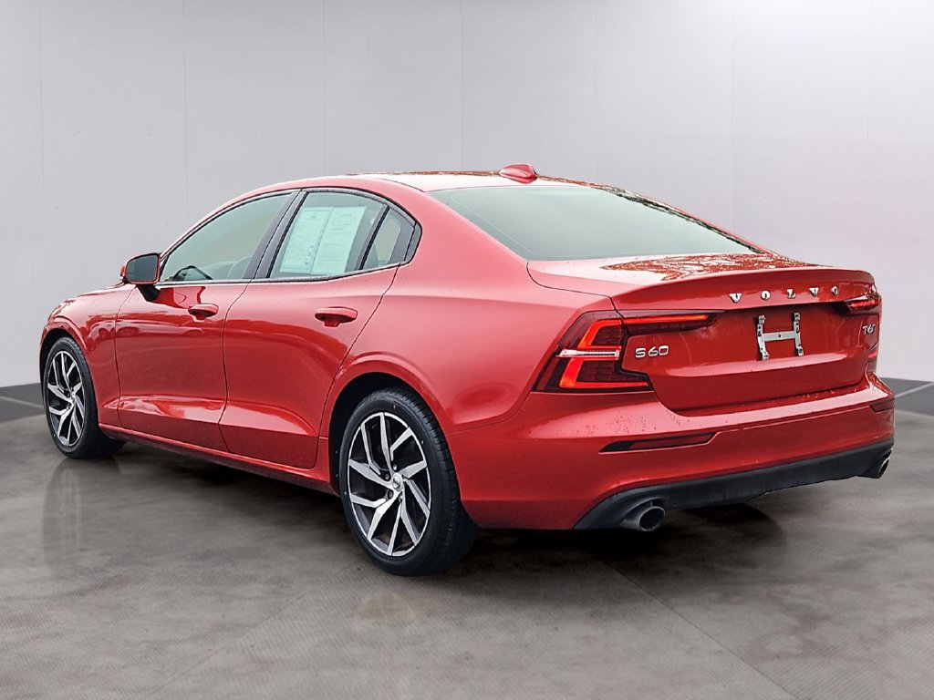 Used 2019 Volvo S60 T6 Momentum AWD/4WD image 6