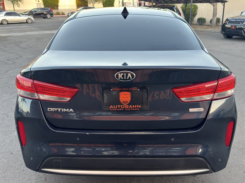 Used 2018 Kia Optima Premium w/ Convenience Package FWD image 14