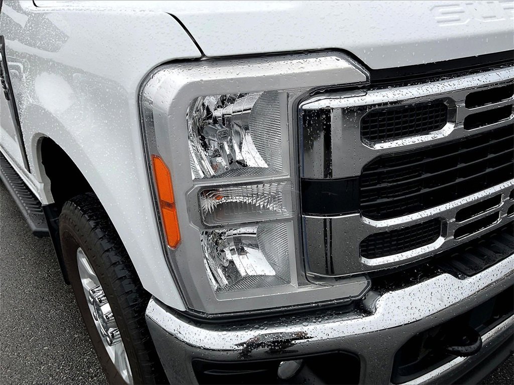 Used 2023 Ford F250 XLT image 29