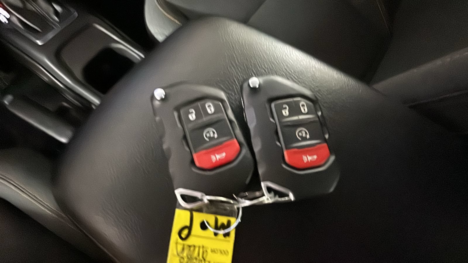 Used 2024 Jeep Wrangler Unlimited w/ Convenience Group AWD/4WD image 23