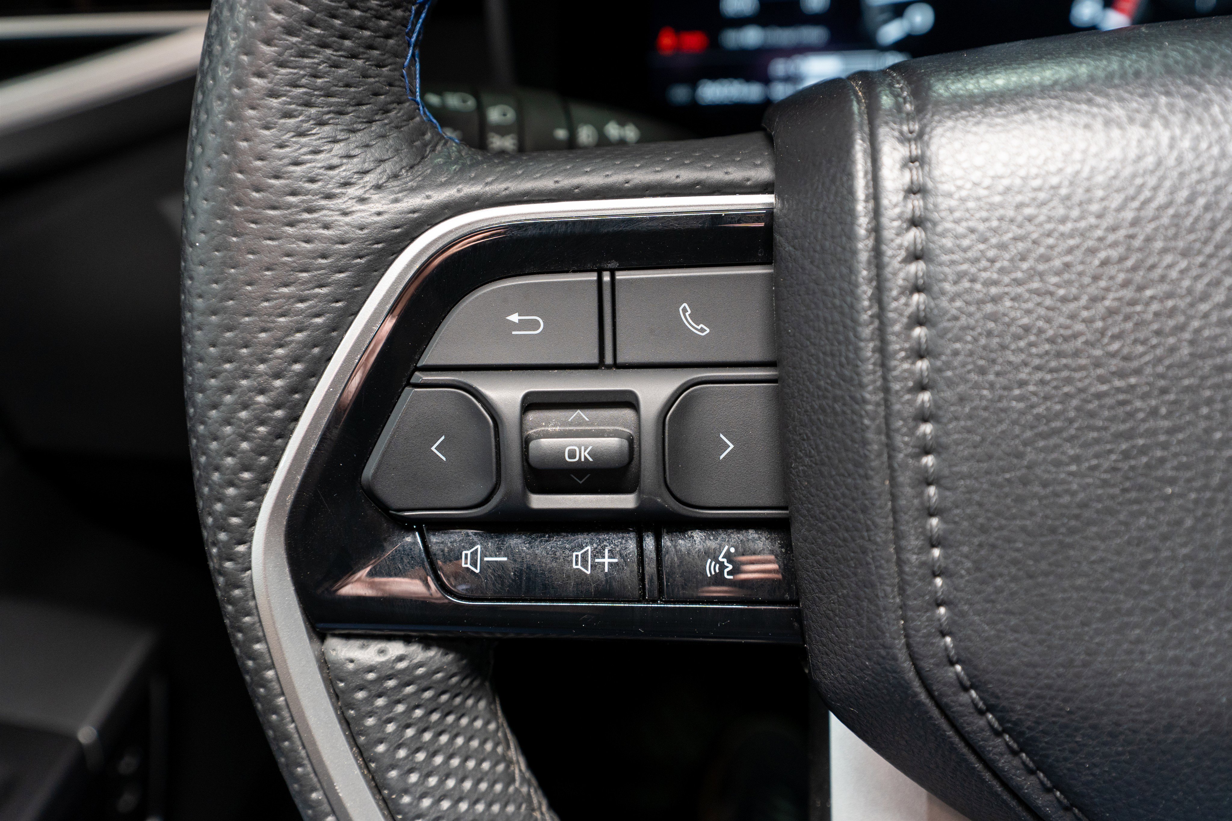 Used 2025 Toyota Tundra Platinum image 30