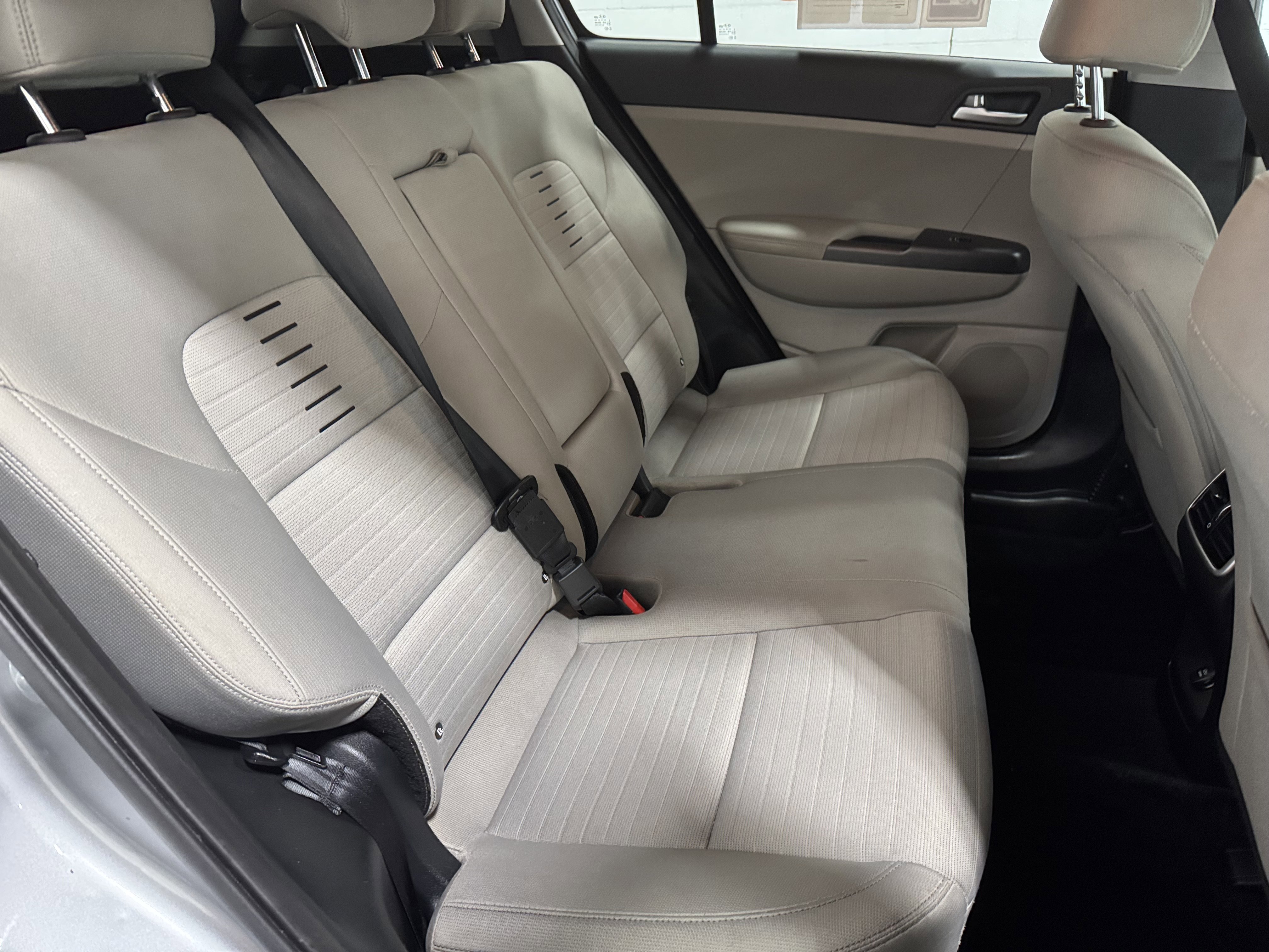 Used 2022 Kia Sportage LX w/ LX AWD Value Edition Package image 21