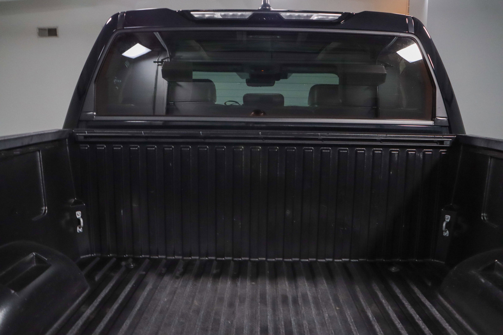 Used 2024 Toyota Tundra Limited image 30