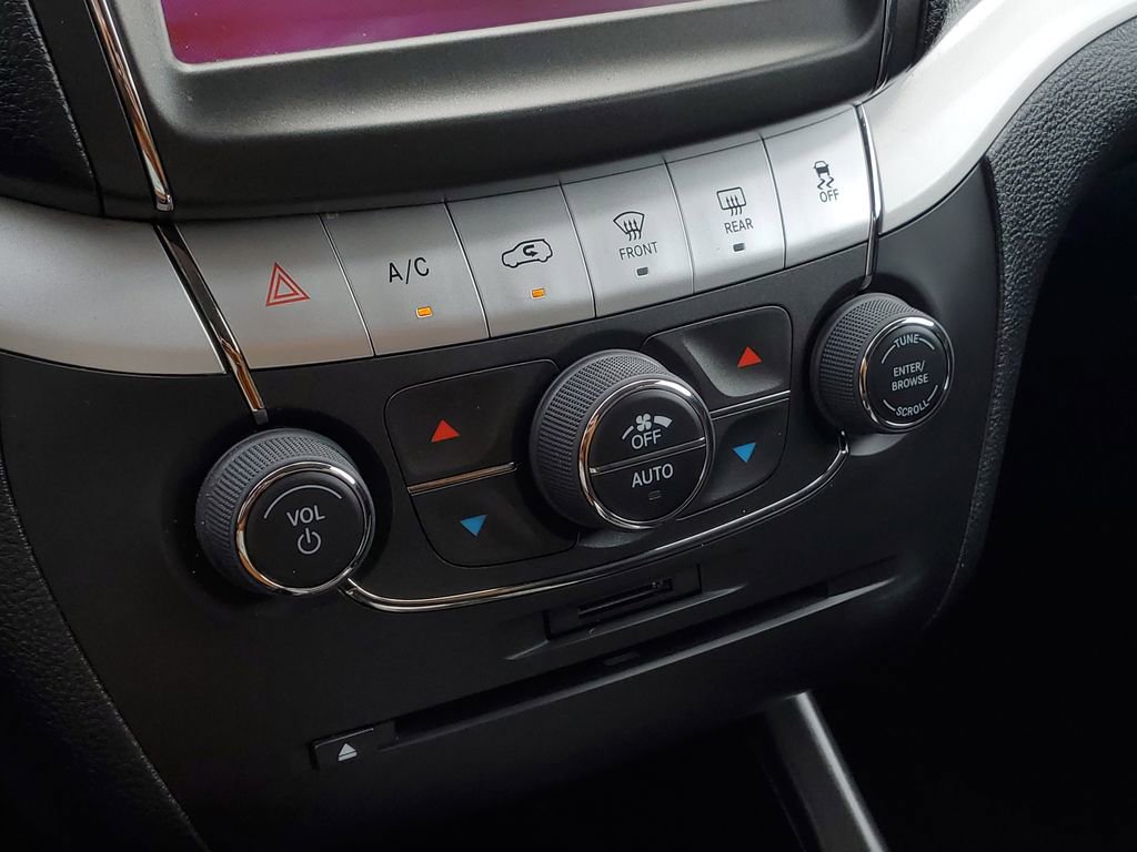 Used 2019 Dodge Journey GT image 21