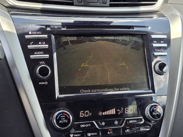 Used 2023 Nissan Murano SV w/ SV Midnight Edition Package FWD image 11