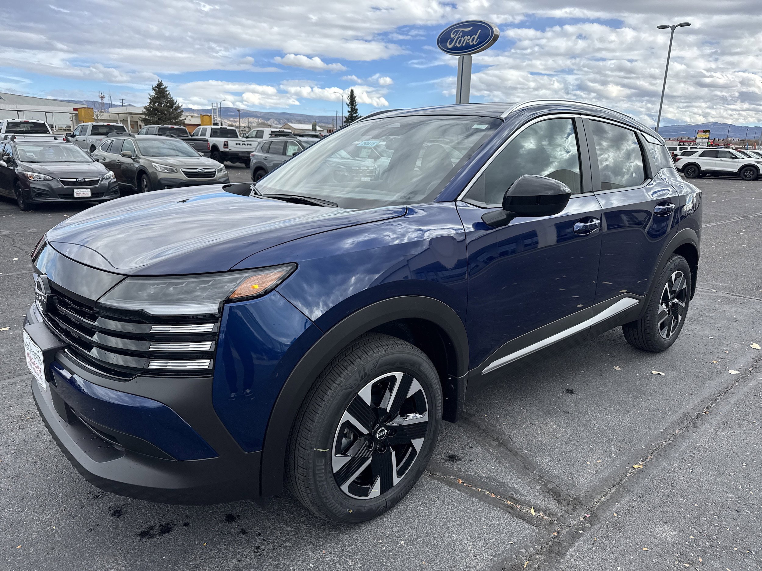 New 2026 Nissan Kicks SV w/ SV Premium Package image 1