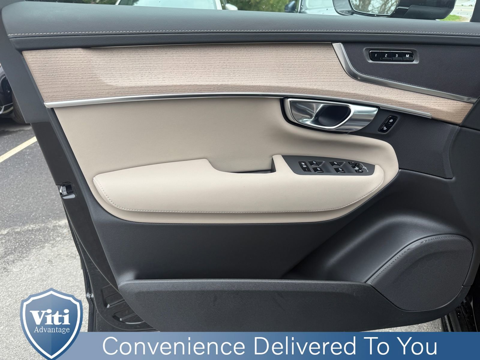 New 2026 Volvo XC90 B5 Core w/ Protection Package image 11