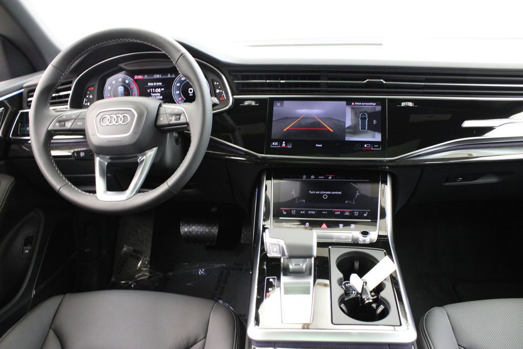 New 2026 Audi Q8 Premium Plus image 8