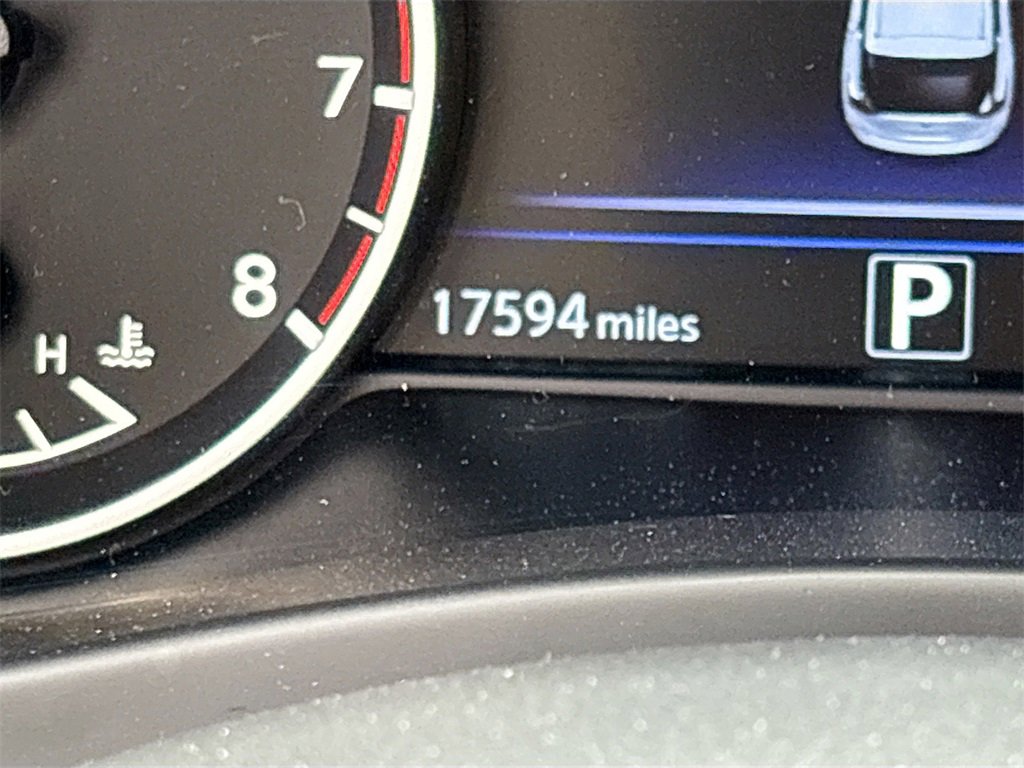 Used 2024 Nissan Murano SL w/ Cargo Package image 12