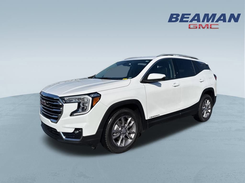 Used 2024 GMC Terrain SLT image 3
