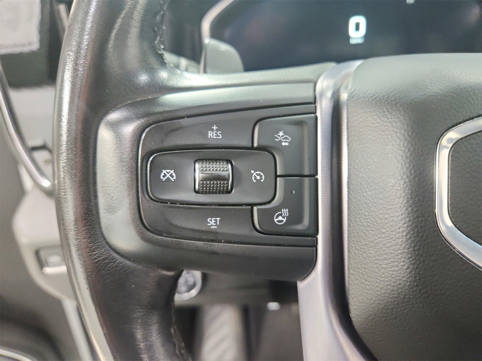 Used 2022 GMC Sierra 1500 SLT w/ SLT Premium Plus Package image 27