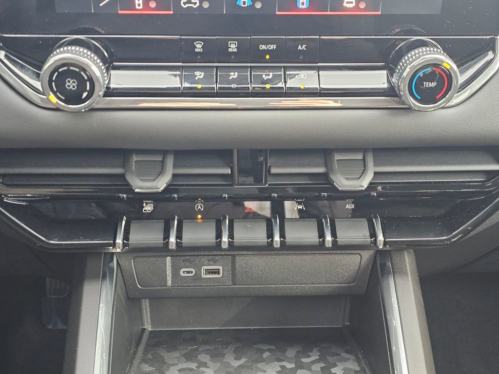 New 2026 GMC Canyon Elevation w/ Technology Package image 65